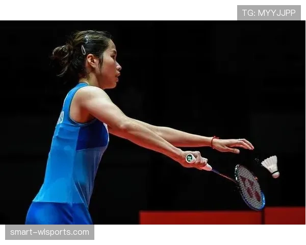 篮球规则深度解析：干扰发球违例的判定标准与处罚